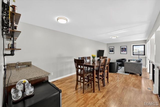 6300 Sprig Oak Court C, St Louis, MO 63128