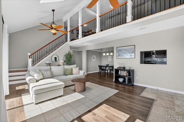 6300 Sprig Oak Court C, St Louis, MO 63128