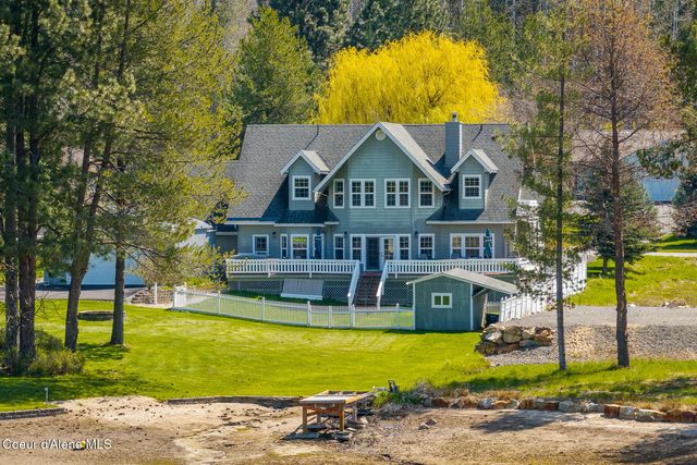 863 Comeback Bay Ln, Sagle, ID 83860
