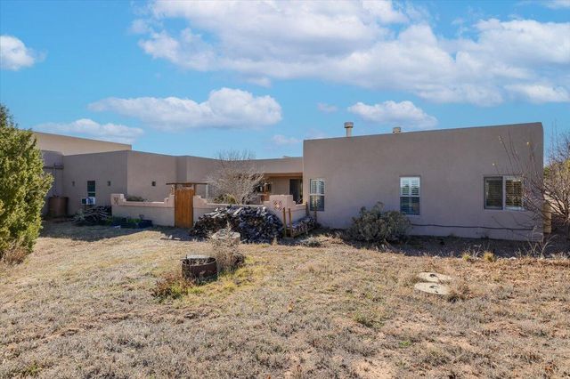 26 Lauren Taylor Court, Tijeras, NM 87059