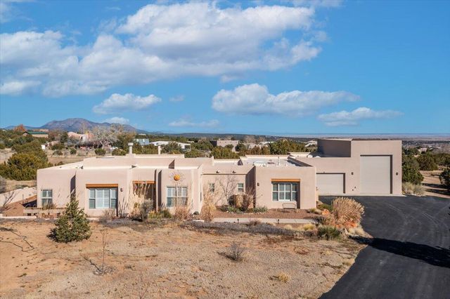 26 Lauren Taylor Court, Tijeras, NM 87059