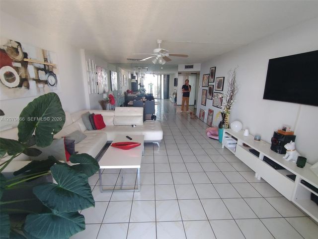 2780 NE 183rd Street 1903, Aventura, FL 33160