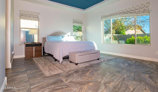 10707 E LUMIERE Avenue, Mesa, AZ 85212