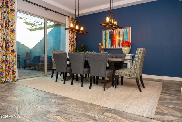 10707 E LUMIERE Avenue, Mesa, AZ 85212