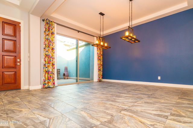 10707 E LUMIERE Avenue, Mesa, AZ 85212