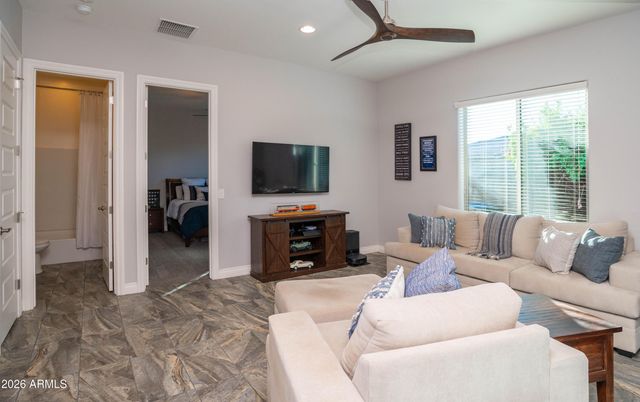 10707 E LUMIERE Avenue, Mesa, AZ 85212