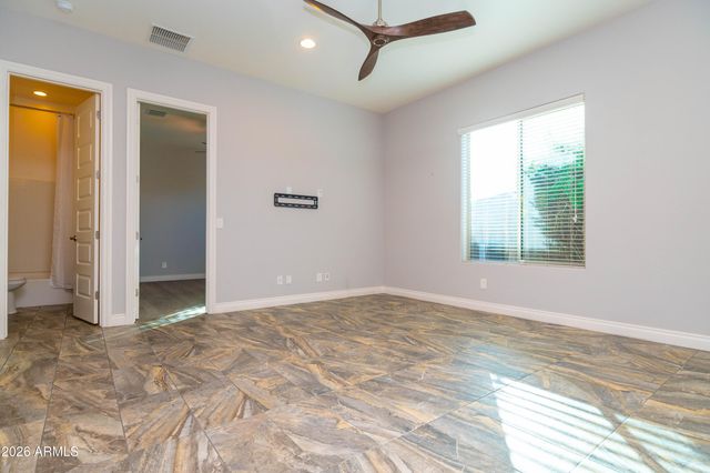 10707 E LUMIERE Avenue, Mesa, AZ 85212