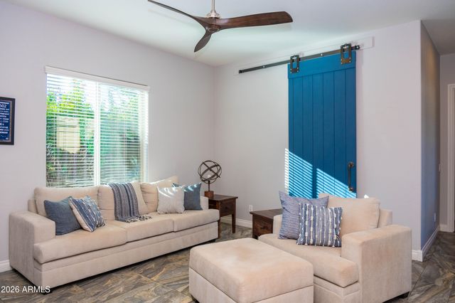 10707 E LUMIERE Avenue, Mesa, AZ 85212