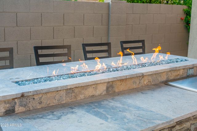 10707 E LUMIERE Avenue, Mesa, AZ 85212