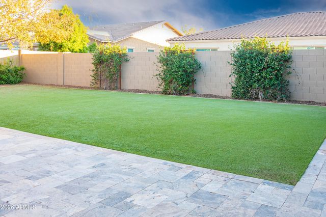 10707 E LUMIERE Avenue, Mesa, AZ 85212