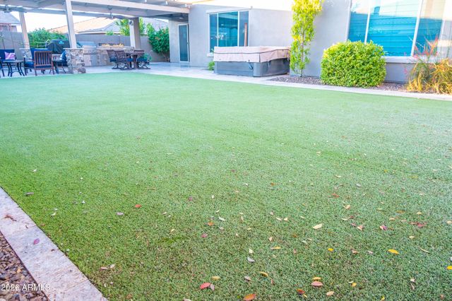 10707 E LUMIERE Avenue, Mesa, AZ 85212