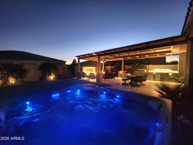 10707 E LUMIERE Avenue, Mesa, AZ 85212