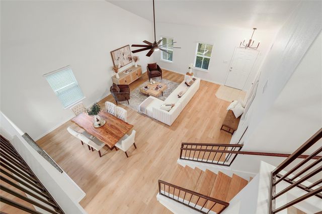 606 Creston ST, Hutto, TX 78634