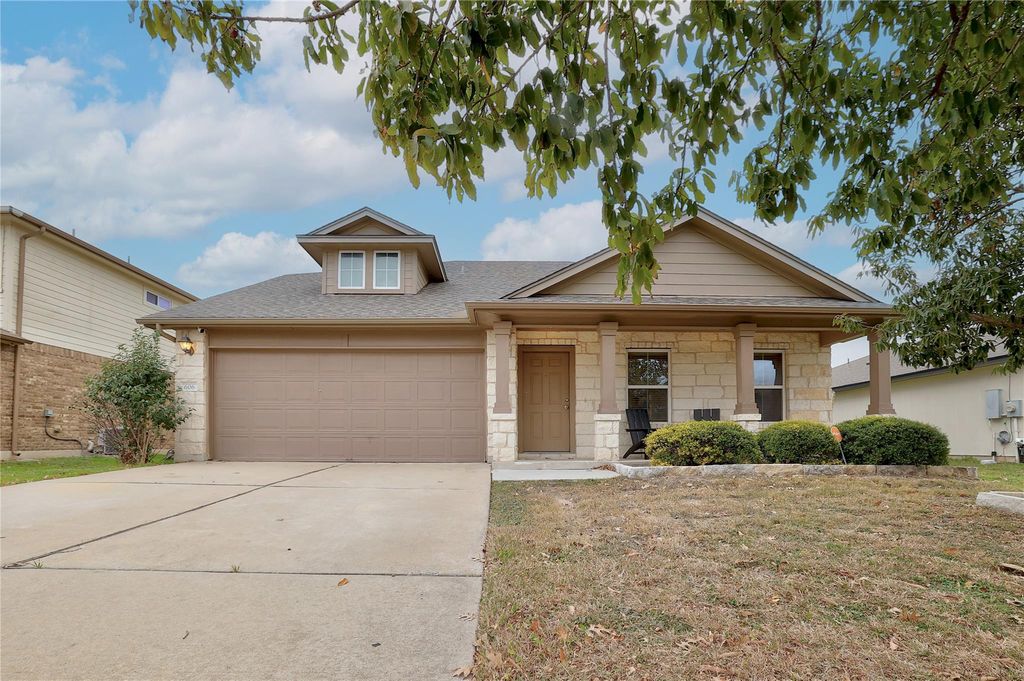 606 Creston ST, Hutto, TX 78634