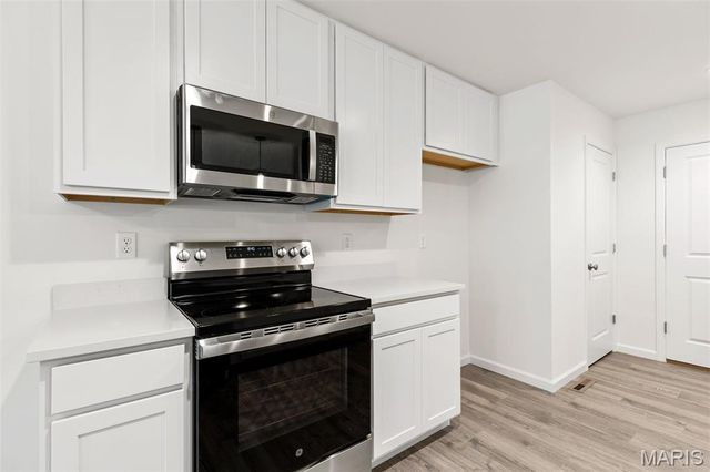 447 Klenke Valley Drive, Union, MO 63084