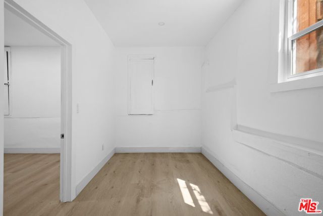 934 S Mott Street, Los Angeles, CA 90023