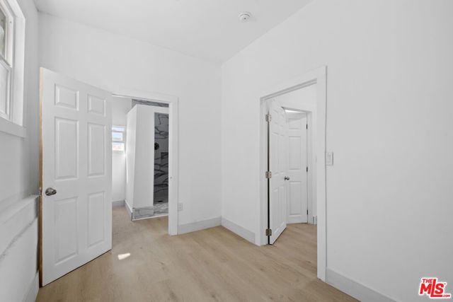 934 S Mott Street, Los Angeles, CA 90023
