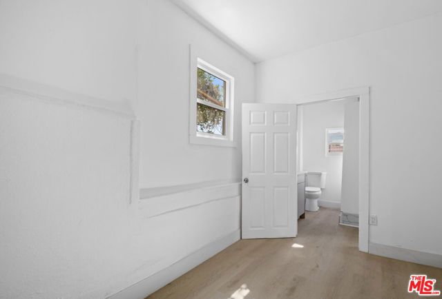 934 S Mott Street, Los Angeles, CA 90023