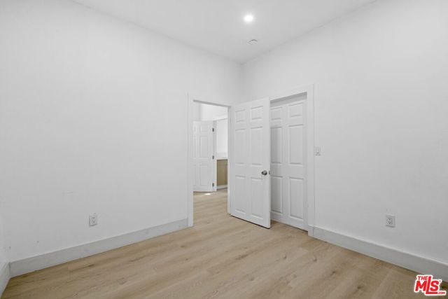 934 S Mott Street, Los Angeles, CA 90023