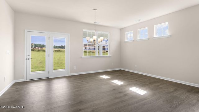 353 Maddox Drive, Aberdeen, NC 28315