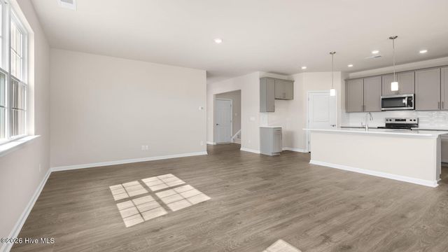353 Maddox Drive, Aberdeen, NC 28315