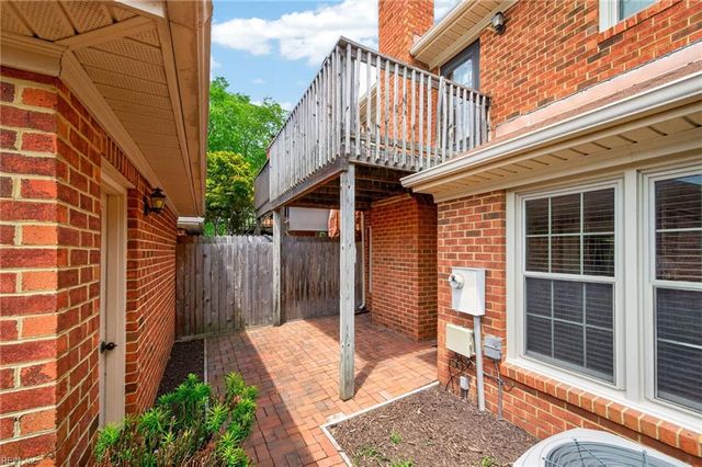 1073 Colonial Meadows WAY, Virginia Beach, VA 23454