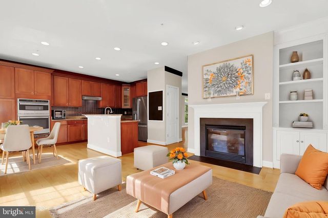 10312 POTOMAC CORNER DR, Rockville, MD 20850