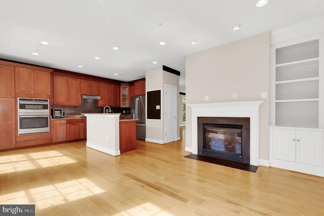 10312 POTOMAC CORNER DR, Rockville, MD 20850
