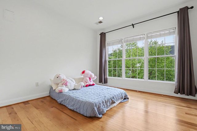 10312 POTOMAC CORNER DR, Rockville, MD 20850