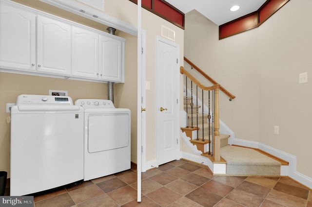 10312 POTOMAC CORNER DR, Rockville, MD 20850