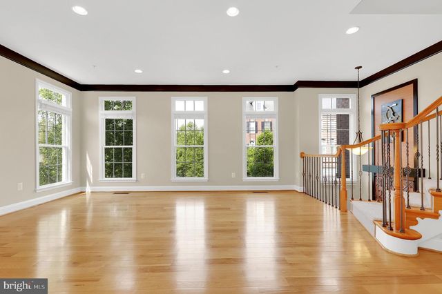 10312 POTOMAC CORNER DR, Rockville, MD 20850