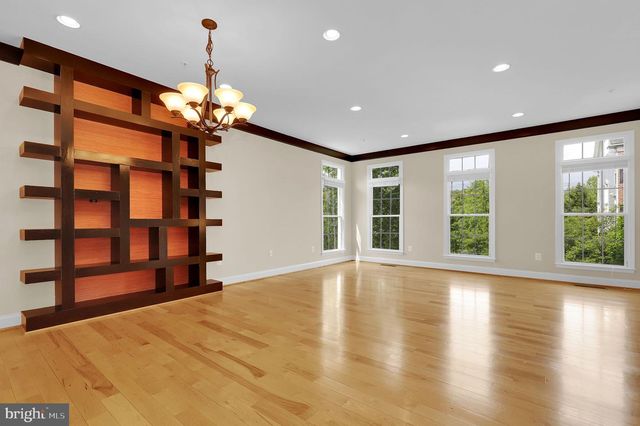10312 POTOMAC CORNER DR, Rockville, MD 20850