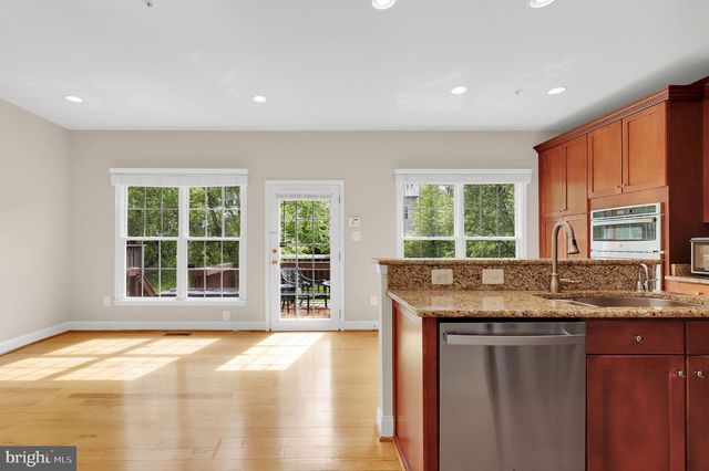 10312 POTOMAC CORNER DR, Rockville, MD 20850