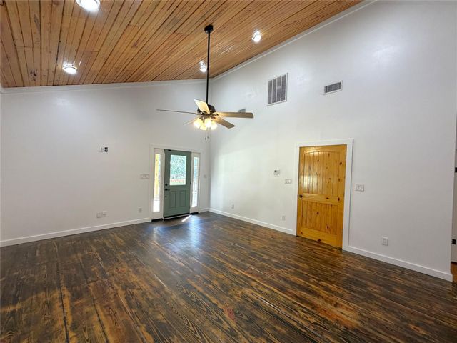 294 Canadian Drive, Trinity, TX 75862