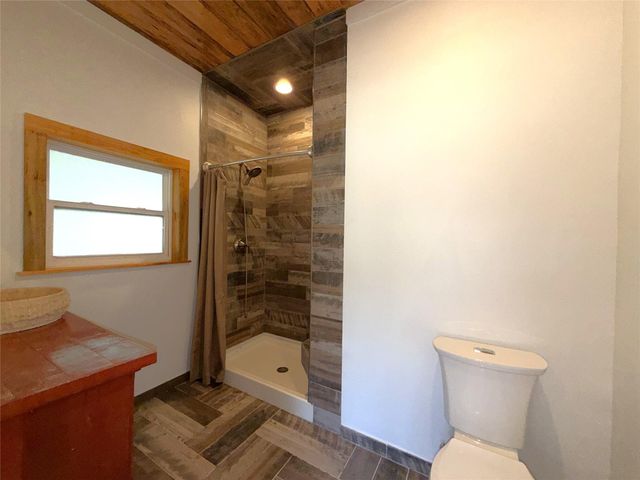 294 Canadian Drive, Trinity, TX 75862