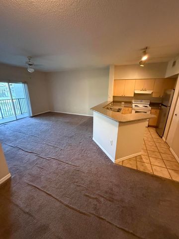 280 Crestwood Circle 202, Royal Palm Beach, FL 33411