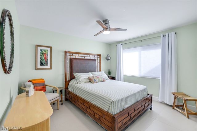 3569 Antarctic CIR 2105, Naples, FL 34112