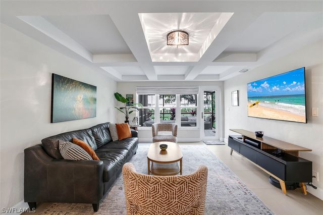 3569 Antarctic CIR 2105, Naples, FL 34112