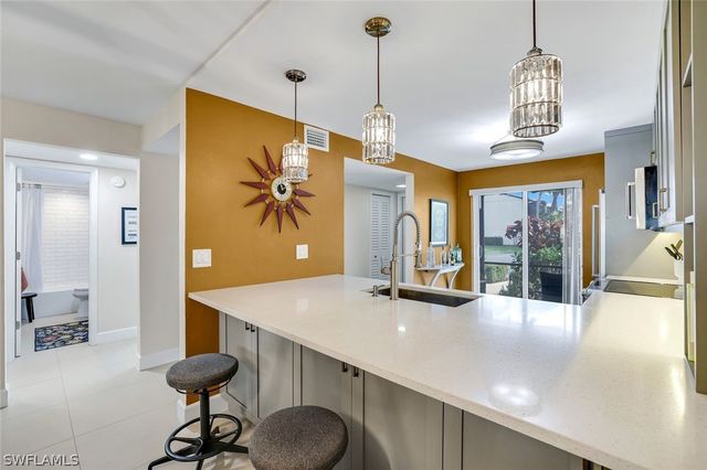 3569 Antarctic CIR 2105, Naples, FL 34112