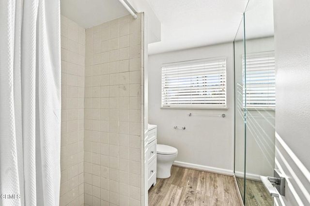 1128 El Monte Drive, Simi Valley, CA 93065