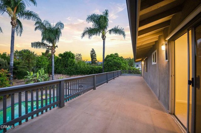 1128 El Monte Drive, Simi Valley, CA 93065