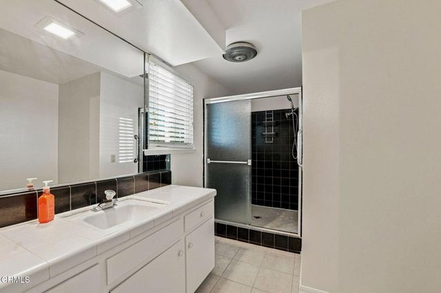 1128 El Monte Drive, Simi Valley, CA 93065