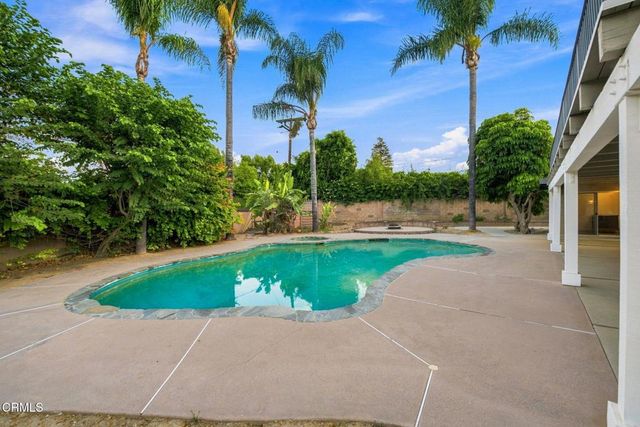 1128 El Monte Drive, Simi Valley, CA 93065