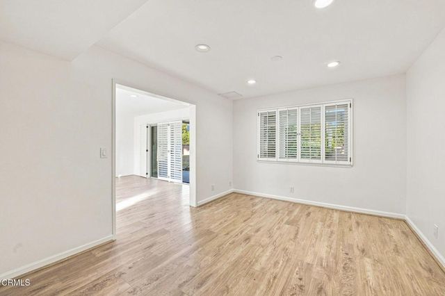 1128 El Monte Drive, Simi Valley, CA 93065