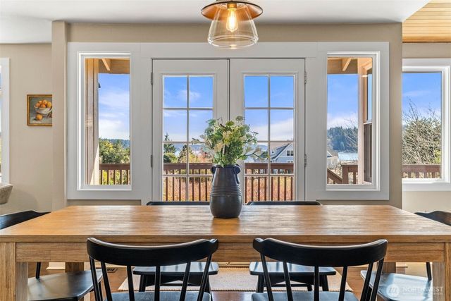 2809 Moorelands Avenue NW, Gig Harbor, WA 98335