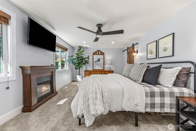 2809 Moorelands Avenue NW, Gig Harbor, WA 98335