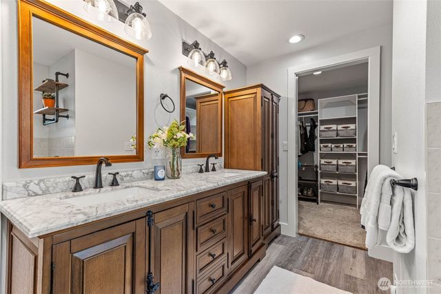 2809 Moorelands Avenue NW, Gig Harbor, WA 98335