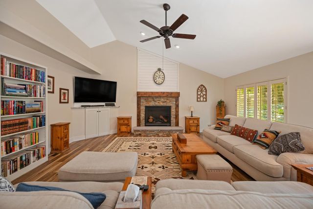 4032 Vega Loop, Shingle Springs, CA 95682
