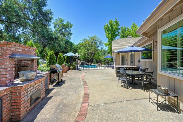 4032 Vega Loop, Shingle Springs, CA 95682