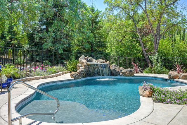 4032 Vega Loop, Shingle Springs, CA 95682